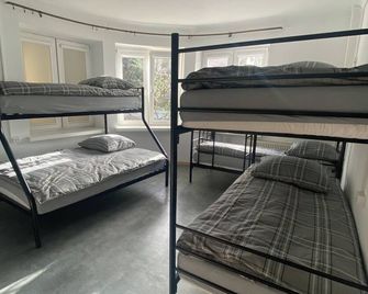 Hostel Harmonia - Varsovia - Habitación