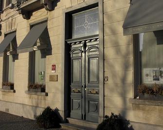 B&B Dusk till dawn - Mechelen - Building