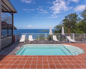sarl Leden Caraïbes - vue mer - Bouillante - Balcony