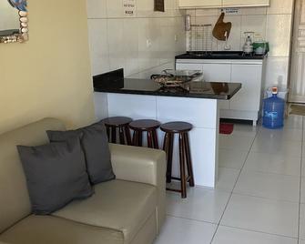 yellow house of miracles - São Miguel dos Milagres - Küche