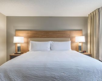 Candlewood Suites Southfield - Southfield - Soveværelse