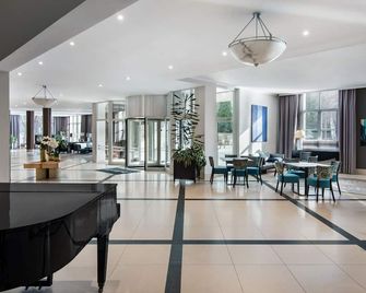 Radisson Blu Hotel, Wroclaw - Wrocław - Lobby