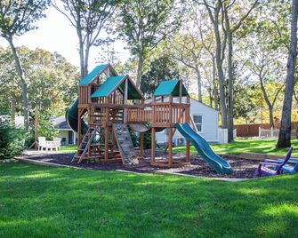 Hamptons Vacation Inn - Hampton Bays