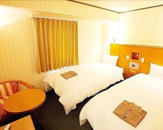 Hotel Prime inn Toyama - טויאמה - חדר שינה