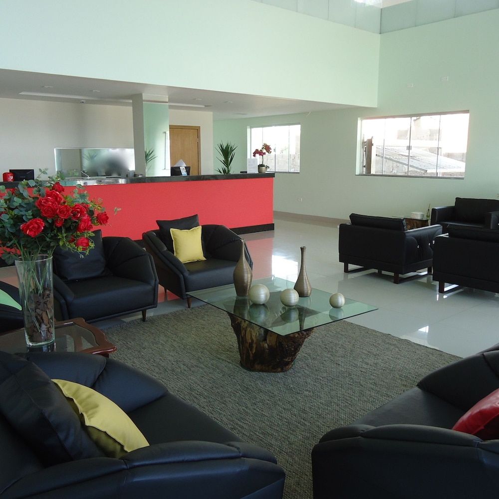 هوتل كابيتال - كويابا - ردهة