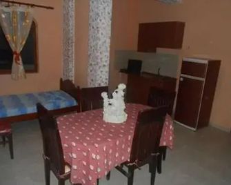Hotel Dragoi - Velipojë - Dining room