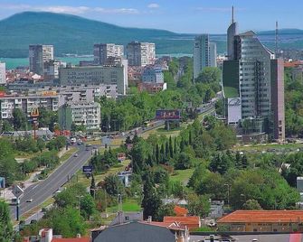 Hotel Mirage - Burgaz - Dış görünüm