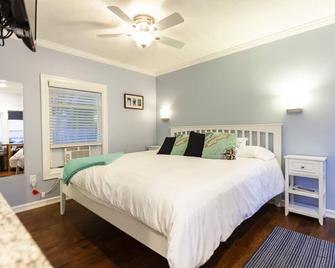 Peaceful! Oceanfront Sunsets With Beach And Dock - East Boothbay - Bedroom
