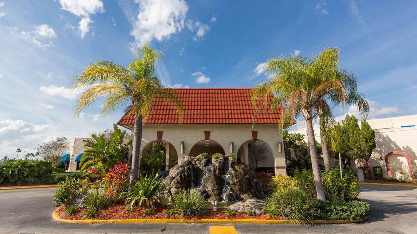 منتجع مينغيت ليكسايد