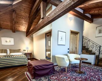 Castello Rosso - Saluzzo - Schlafzimmer