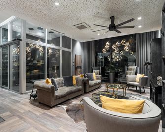 Harbr. Hotel Ludwigsburg, A Member Of Radisson Individuals - Ludwigsburg - Lobby
