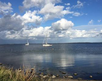Holiday home Brouwershaven Zeeland Holland - great for families - Brouwershaven - Beach