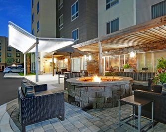 TownePlace Suites by Marriott Jacksonville East - Jacksonville Beach - Patio