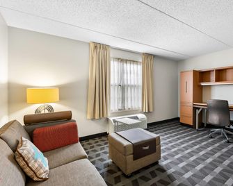 MainStay Suites Middleburg Heights Cleveland Airport - Middleburg Heights - Soverom