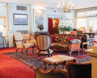 The Red Lion Inn - Stockbridge - Lounge