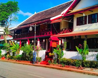 Ban Lakkham River View - Luang Prabang - Building