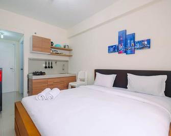 Homey Studio Apartment At Bogorienze By - Bogor - Chambre