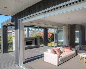 Release Wanaka - Brownston Street - Wanaka - Balcon
