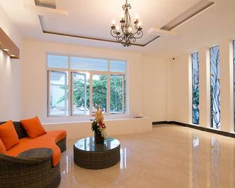 Veevoo Hotel - Vung Tau - Living room