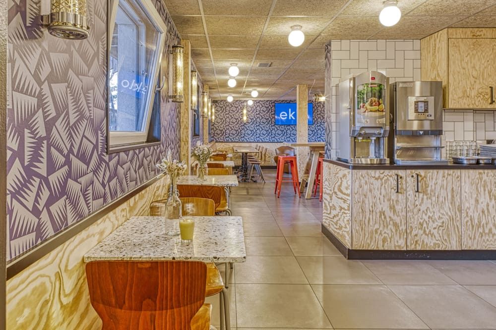 يونيسوتيل لو هافر - لو هافر - مطعم