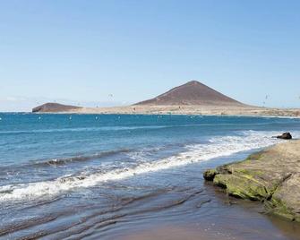 Home2Book Cozy Flat El Médano 2 min From The Beach - El Médano - Strand