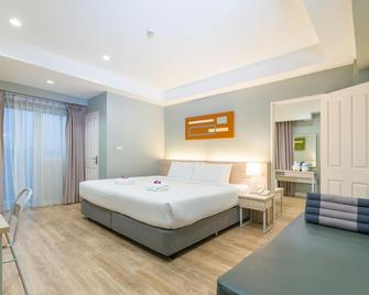 Koon Hotel Sukhumvit - Mueang Samut Prakan - Bedroom