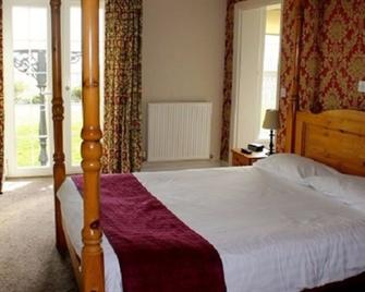 Broadway Country House - Carmarthen - Bedroom