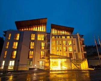 Radina's Way Hotel - Borovets - Edificio