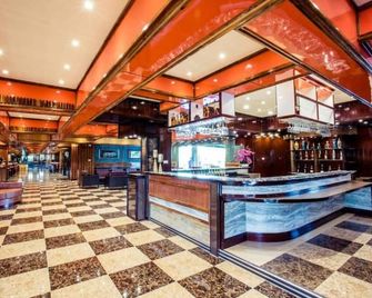 그랜드 파라조 호텔 수완나품 공항 - 반 방 보 - 바