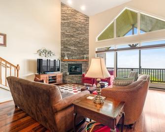 Views for Miles at the Reserve - Sugar Mountain - Living room