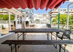 Caparica Beach Charming - Almada - Patio