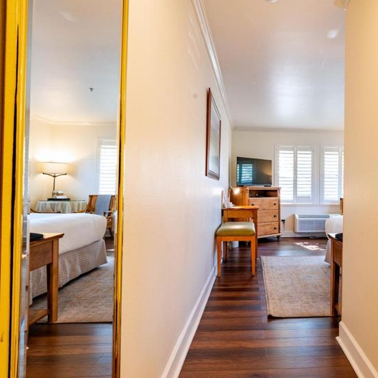 Elm House Inn image 1