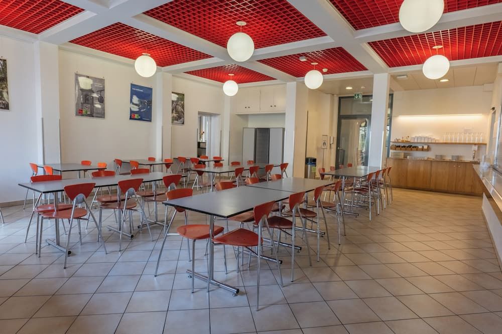 Locarno Youth Hostel - לוקרנו - מסעדה