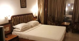 Hotel Arch Manor - Bhopal