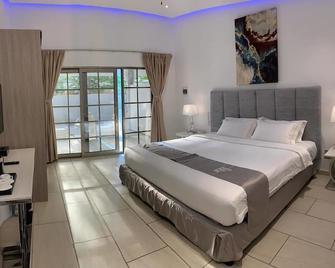 Marina Point Bay Resort - Panglao - Bedroom