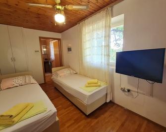 Apartments Ljubica (69231-A1) - Klenovica (Novi Vinodolski) - Klenovica - Habitación