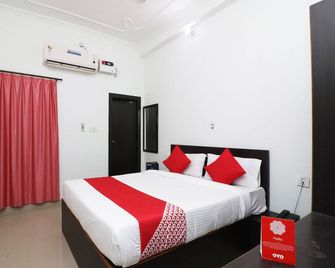Hotel O By OYO Mid Town Ojus Tower - Rudrapur