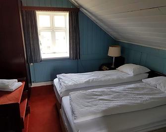 Guesthouse Gamli Bær - Reykholt - Bedroom