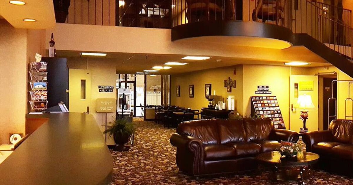 Gold Vault Inn from 70. Radcliff Hotel Deals & Reviews KAYAK