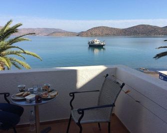 Elounda Alikes Suites & Studios - Elounda - Balkon