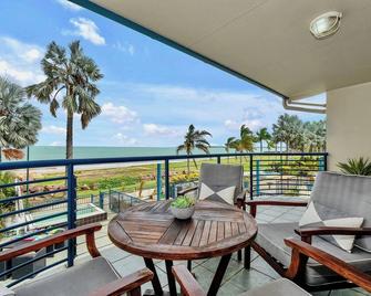 Cullen Bay Villa - Darwin - Balcony