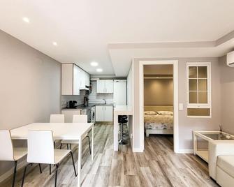 Full Equip Apartment With Pool - Villanueva de la Cañada - Ristorante