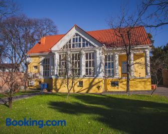 Boutique Hotel Villa P - Uzhhorod - Building
