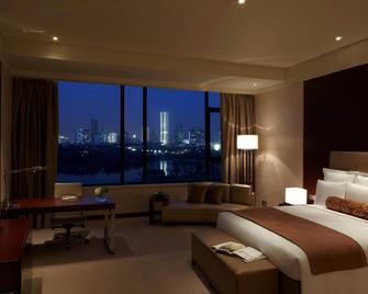 Renaissance Tianjin Lakeview Hotel - Tianjin - Bedroom