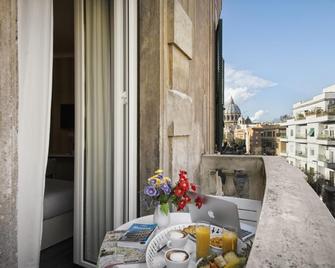 San Pietro Suites - Rome - Balcony
