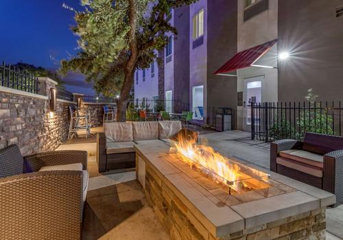 Comfort Suites from $77. Cedar Park Hotel Deals & Reviews - KAYAK