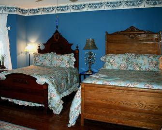 Heron Cay Lakeview Bed & Breakfast Inn - Mount Dora - Bedroom