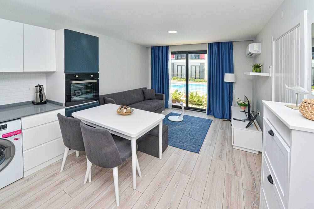 C Suites Antalia Airport - Antalya - Dining room