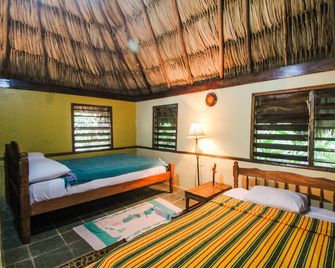 Cohune Palms River Cabanas - Bullet Tree Falls - Bedroom