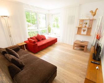 Finest Apartments Glacier View by All in One Apartments - Kaprun - Living room